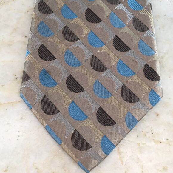 BCBG ATTITUDE SILK TIE ( EXTRA-LONG) - Picture 2 of 11